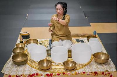 在魔都最美國(guó)賓館中感受戶外瑜伽與文化藝術(shù)之美